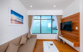 Damon Oceanus Apartment